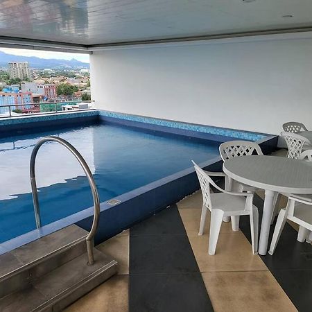 Kandi Big 1 Bedroom King Bed, Free Housekeeping, Wi-Fi Angeles Buitenkant foto
